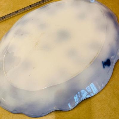 Large Flow Blue Platter