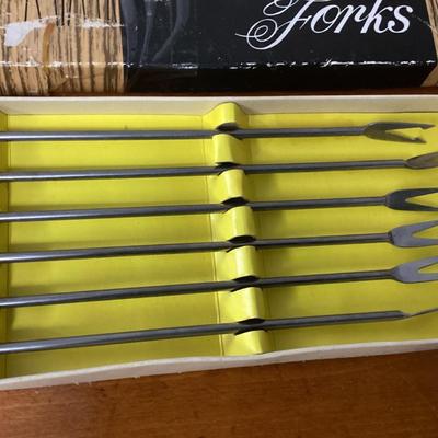 Vintage MCM 6 piece Fondue Forks set