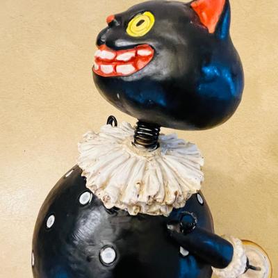 Retro style Halloween Cat