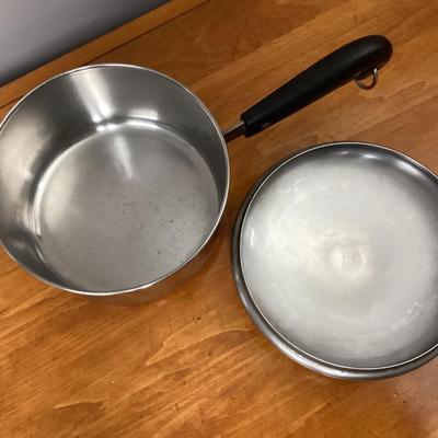 Vintage 1801 Revere Ware Copper Clad saucepan