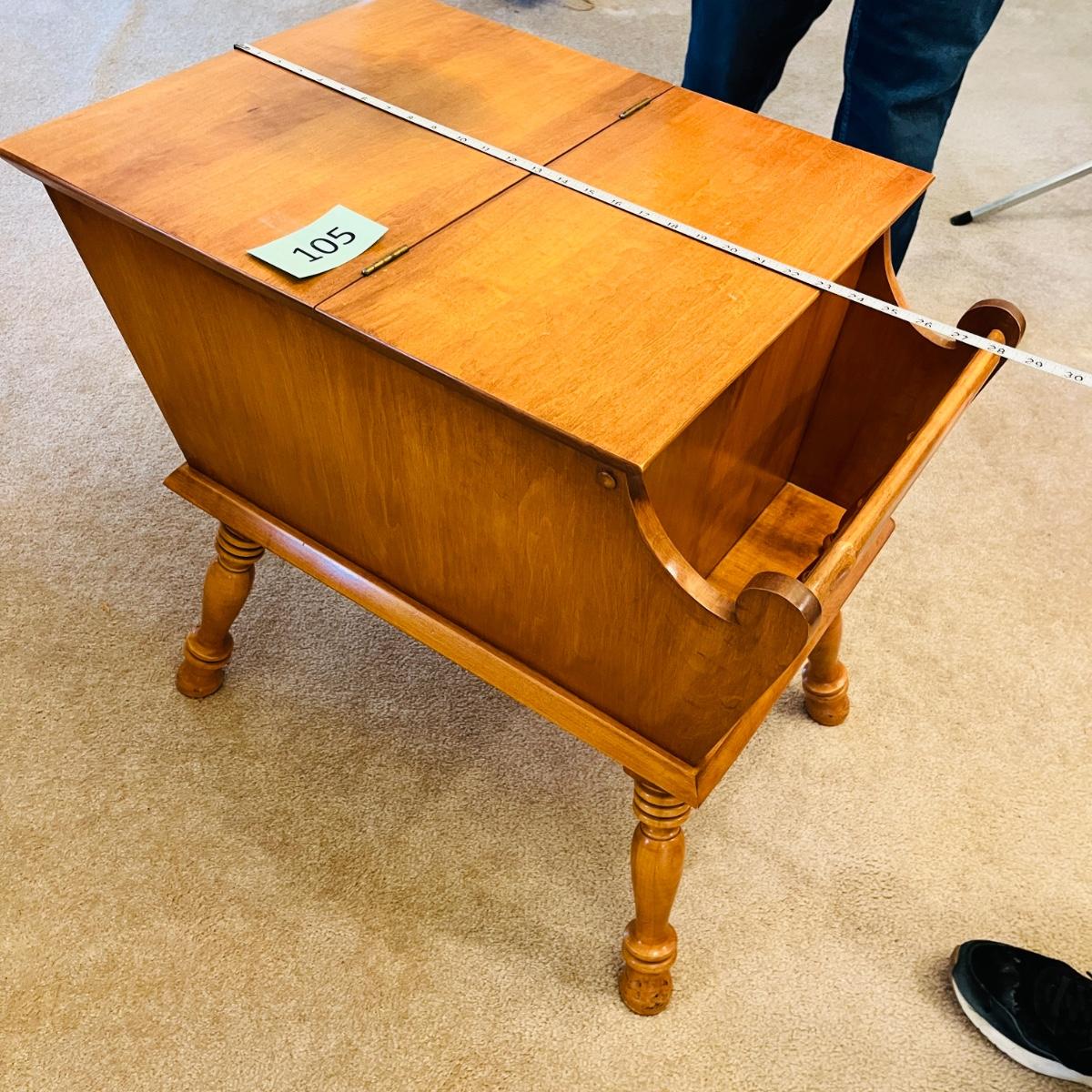 Ethan Allen Early American End table