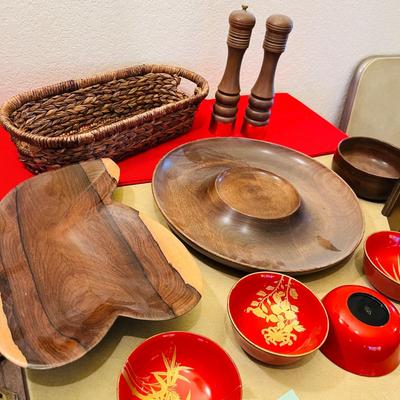 Wood ware
