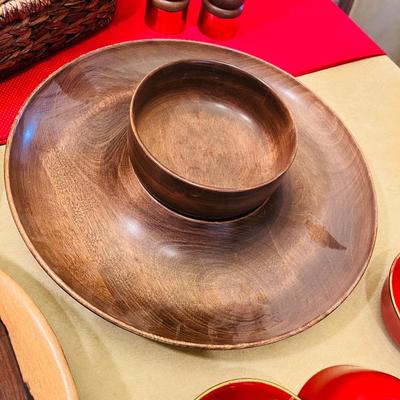 Wood ware
