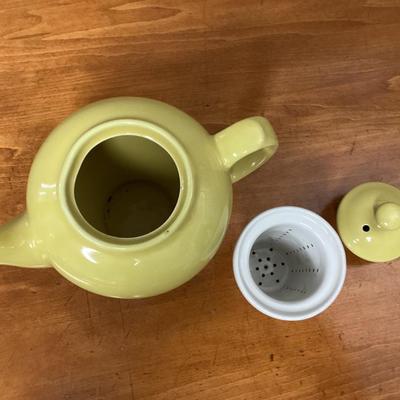 McCormick Tea Baltimore MD Yellow Ceramic Tea Pot