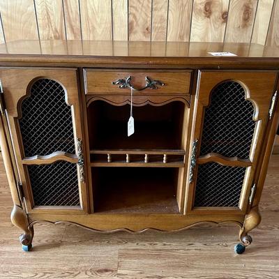 MOUNT AIRY FURNITURE FRENCH PROVINCIAL SERVER