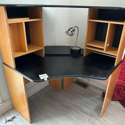 CORNER OFFICE COMPUTER DESK