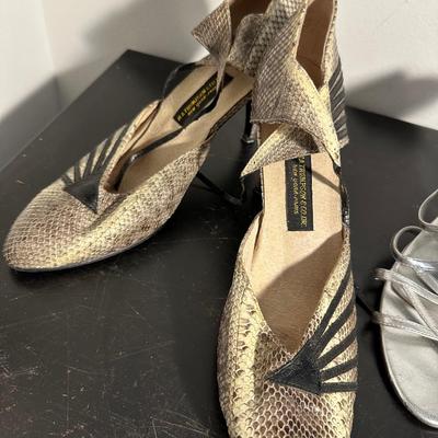 LADIES SHOE LOT