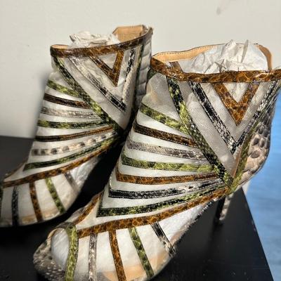 LADIES SHOE LOT