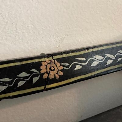 PAIR ORIENTAL HANGING WALL ART