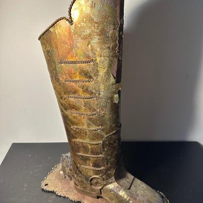 METAL BOOT UMBRELLA STAND