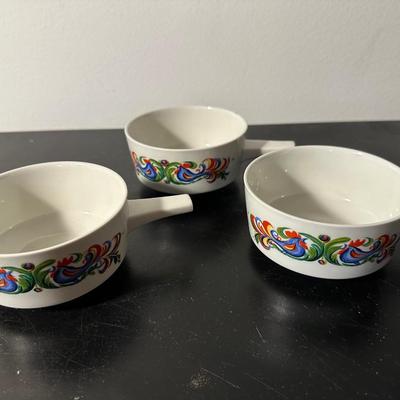 VILLEROY & BOCH SOUP BOWL LOT