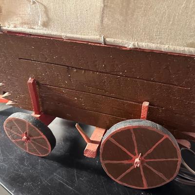 VINTAGE FOLK ART COVERED WAGON LAMP