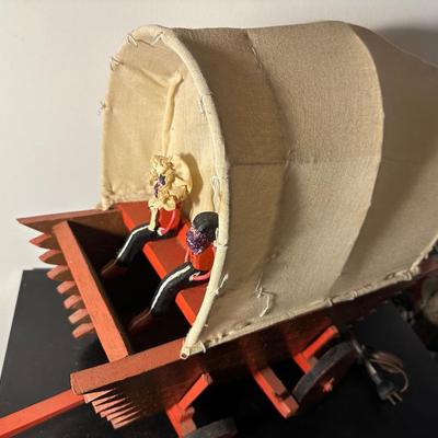 VINTAGE FOLK ART COVERED WAGON LAMP