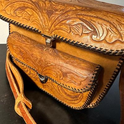 HAND TOOLED LEATHER CAMERA BAG