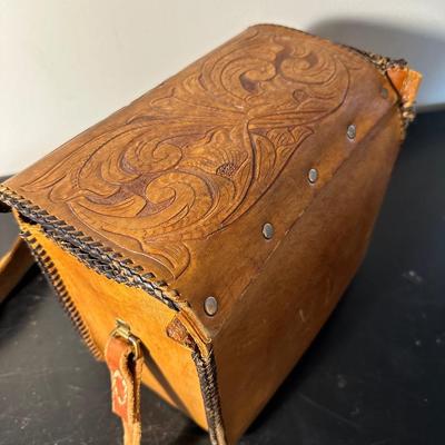 HAND TOOLED LEATHER CAMERA BAG