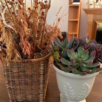 BASKET LOT