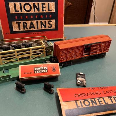 Lionel Trains- Cattle Car, Stockyard/Ramp, & Cattle