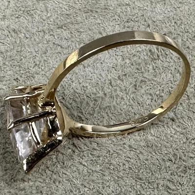 14K GOLD RING LAB CREATED DIAMOND RING SIZE 7.75 SIGNED S14KS