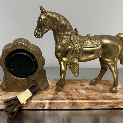  vintage western UNITED SADDLE HORSE CLOCK