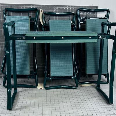 NEW GREEN Bench Kneeler (4) 
