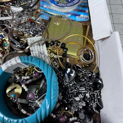 Tray of Jewelry: Necklaces, Earrings, Bracelets - Good Vintage