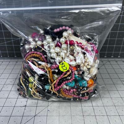 Tray of Jewelry: CHUNKY Necklaces, Mostly