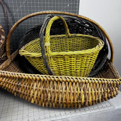 Vintage and Antique, Giant Basket LOT
