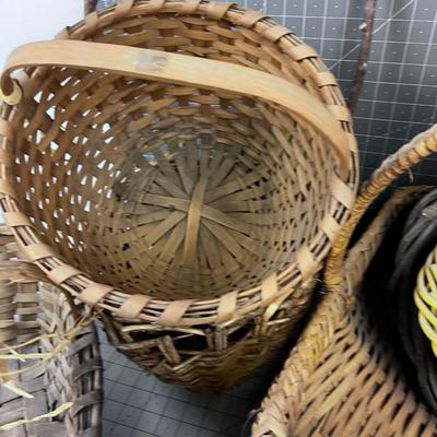 Vintage and Antique, Giant Basket LOT