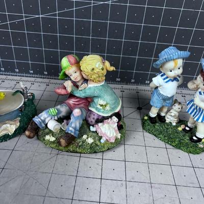 Laura's Attic Resin Figurines (3) 