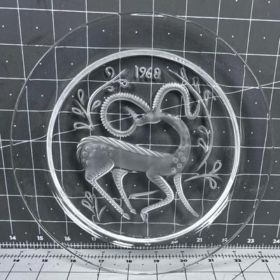 LALIQUE Crystal 1968 PLATE -  NEAT!  