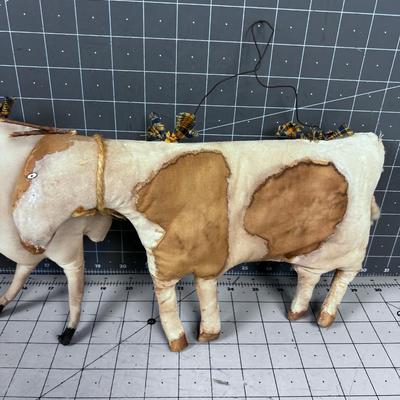 Hand Crafted Farm Animals (COWS) 