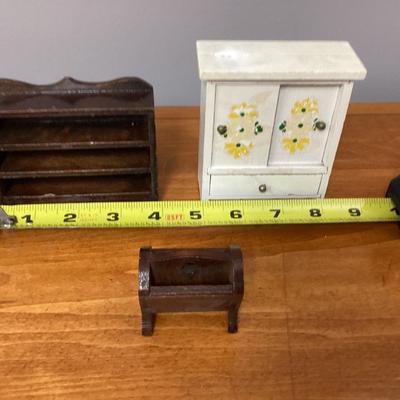 Lot of Dollhouse Furniture