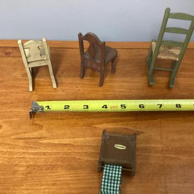 Lot of Dollhouse Furniture