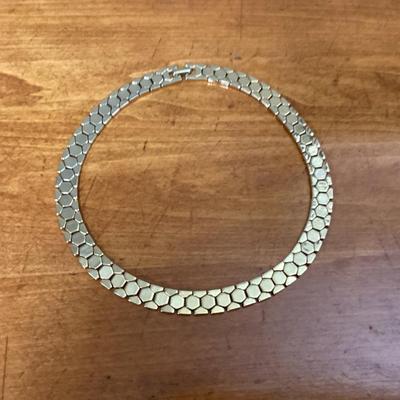 Trifari gold tone choker necklace