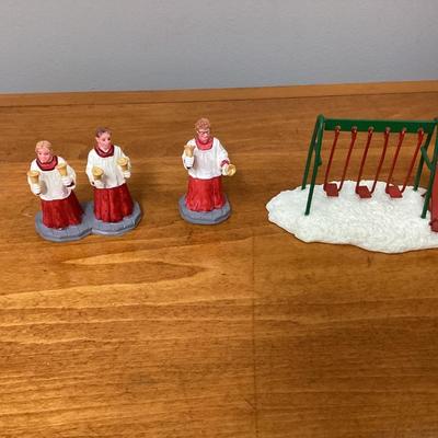 Lot of Lemax Christmas village pieces