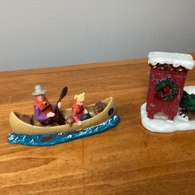 Lot of 2 Lemax Christmas village pieces