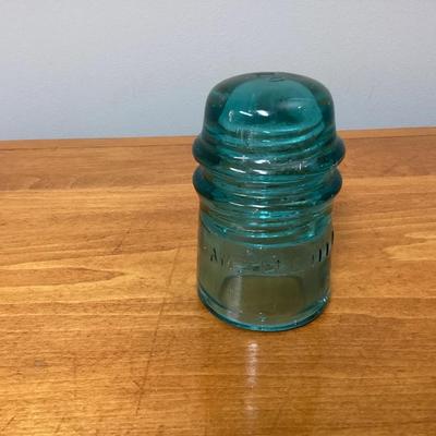 AM TEL & TEL. CO #10 glass insulator