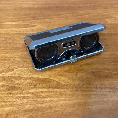 Kron sport glass 2.5x binoculars