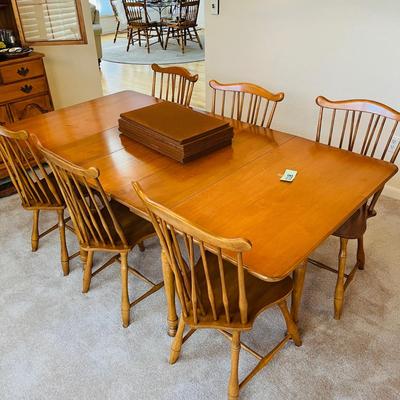 Pennsylvania House Maple/ Birch Early American Dining Table