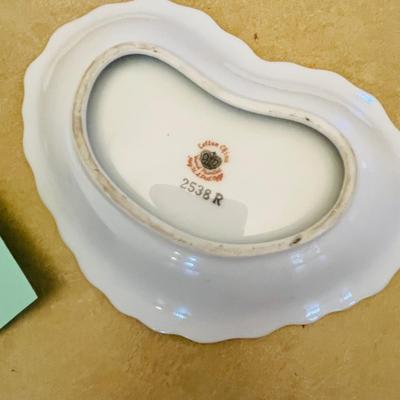 China & glass decor