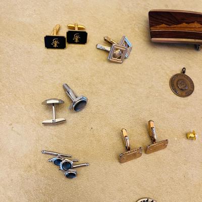 Men's jewelry