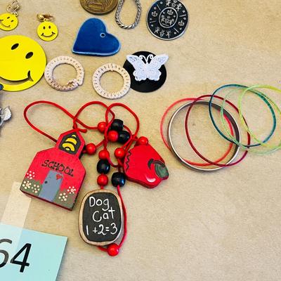 Costume jewelry lot