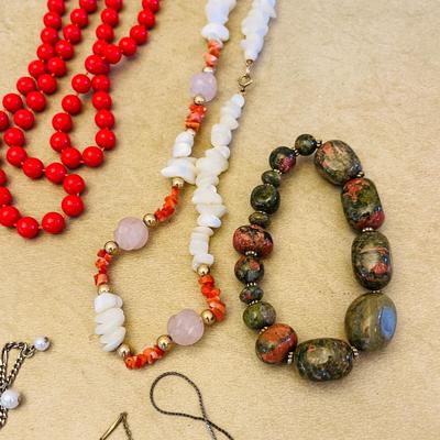 More necklaces!