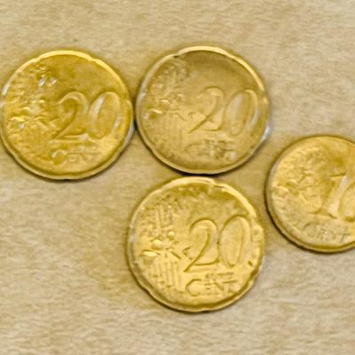 Foreign coin lot