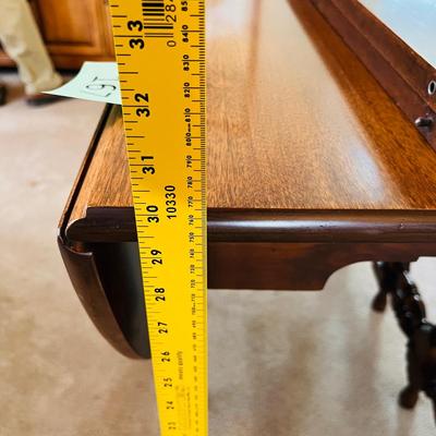 Gate leg Table