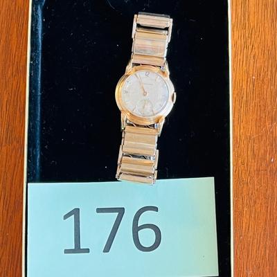 Longines Watch 14K gold men's watch Large face.