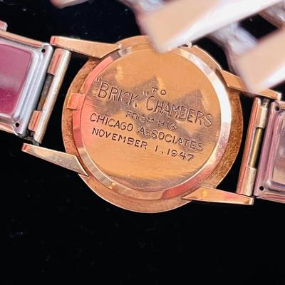 Longines Watch 14K gold men's watch Large face.