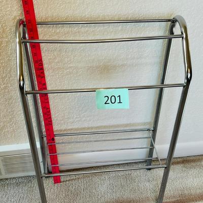 White metal towel rack