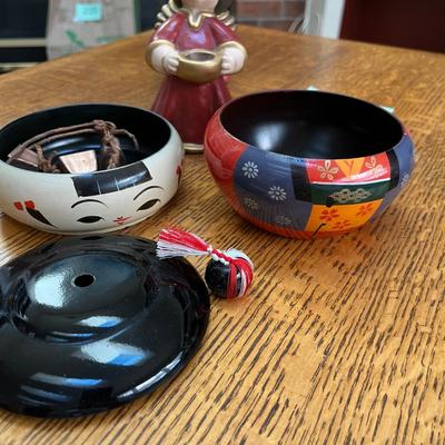 Lot of travel souvenir figures