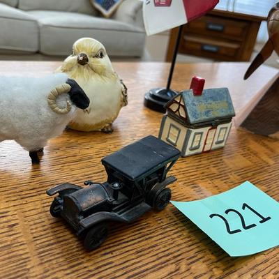 Lot of decor